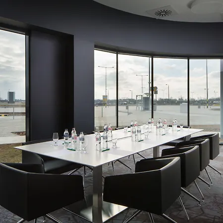 Ibis Styles Budapest Airport Hotel 3*