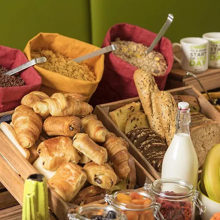 Ibis Styles Budapest Airport Szálloda 3*