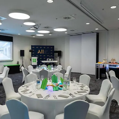 Ibis Styles Budapest Airport וסס