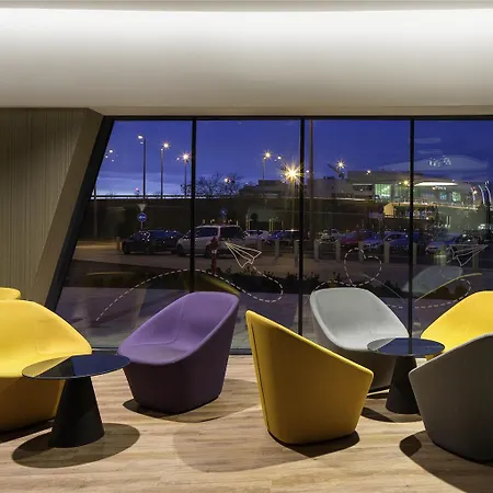 Ibis Styles Budapest Airport Hotel 3*