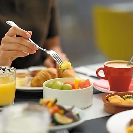Ibis Styles Budapest Airport Hotel 3*