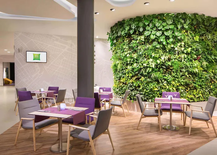 Ibis Styles Budapest Airport מלון 3*