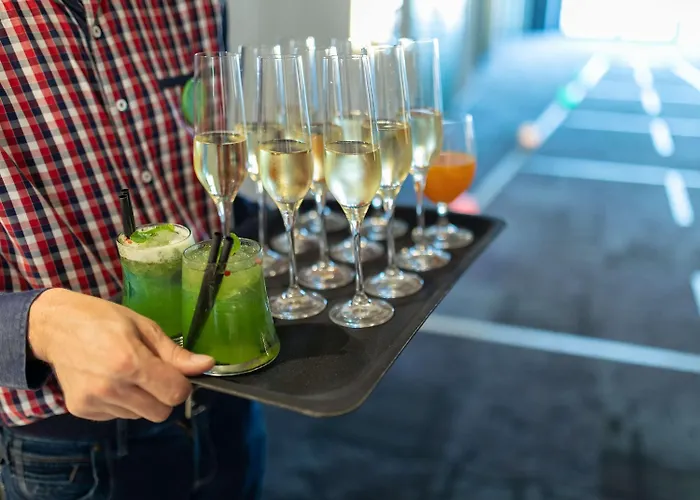 Ibis Styles Budapest Airport מלון 3*