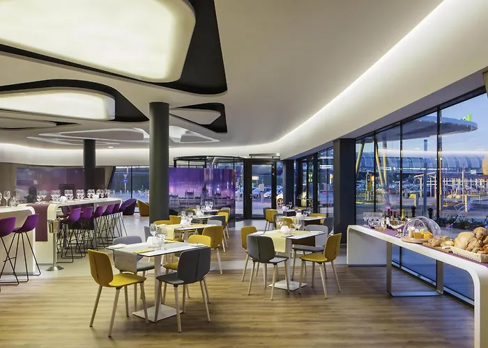 Ibis Styles Budapest Airport מלון 3*